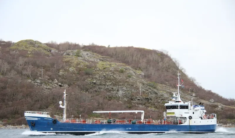 STEINAR HALTBAKK Tanker IMO 5012606 photo 6