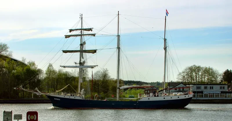 ANTIGUA Passenger Ship IMO 5019800