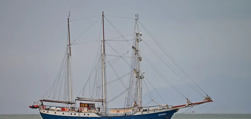 ANTIGUA Passenger Ship IMO 5019800 photo 7