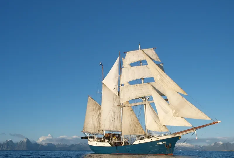 ANTIGUA Passenger Ship IMO 5019800 photo 10