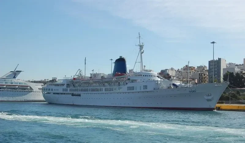 WINNER 5 Passenger Ship IMO 5031078 photo 8