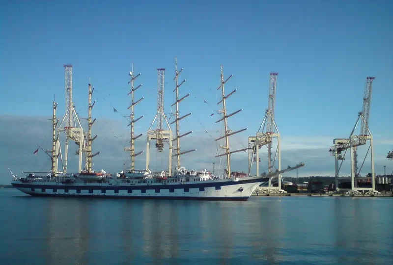 ROYAL CLIPPER Passenger Ship IMO 5048538