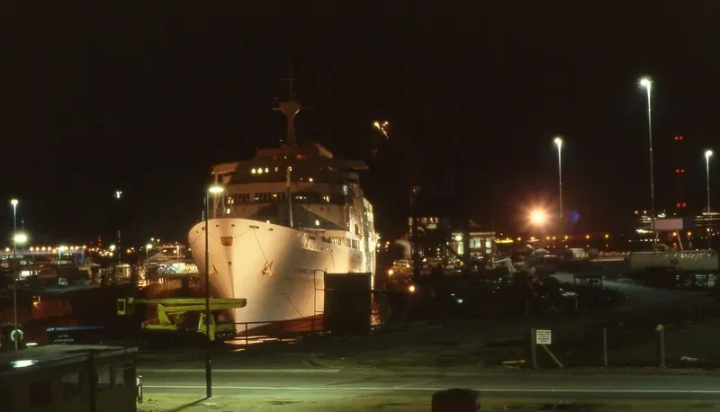 CANBERRA Passenger Ship IMO 5059953