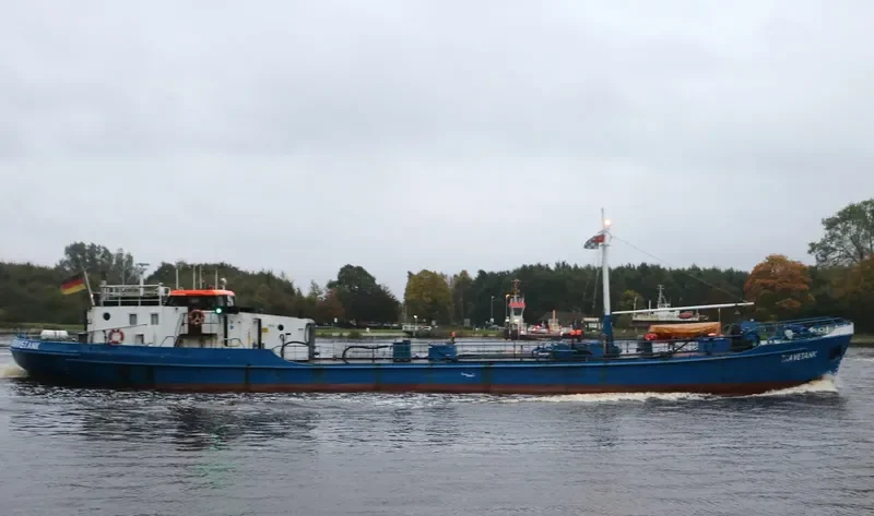 TRAVETANK Tanker IMO 5126512 photo 10