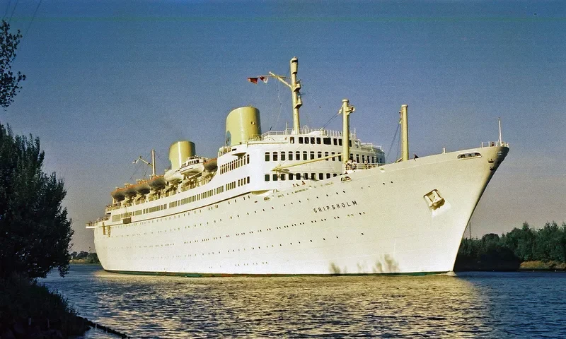 SEA Passenger Ship IMO 5136361 photo 2