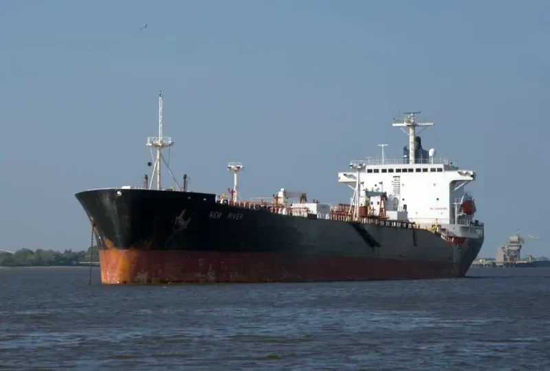 NEW RIVER Tanker IMO 5137913 photo 2