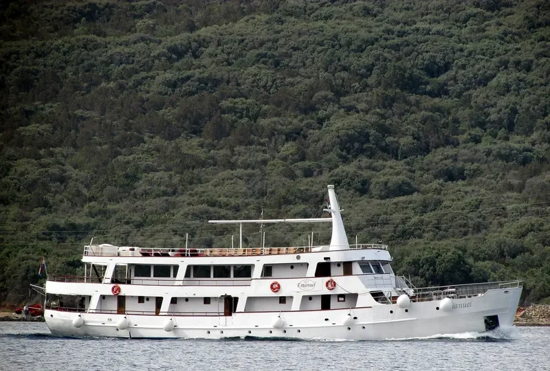 EMANUEL Passenger Ship IMO 5182504 photo 2