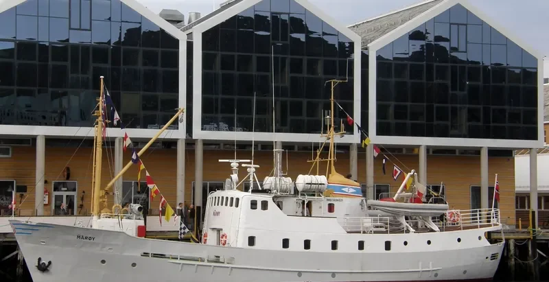 GAMLE MAROY Passenger Ship IMO 5226221 photo 9