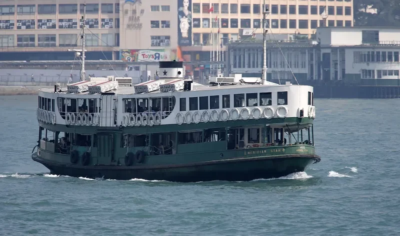 MERIDIAN STAR Passenger Ship IMO 5232725 photo 4