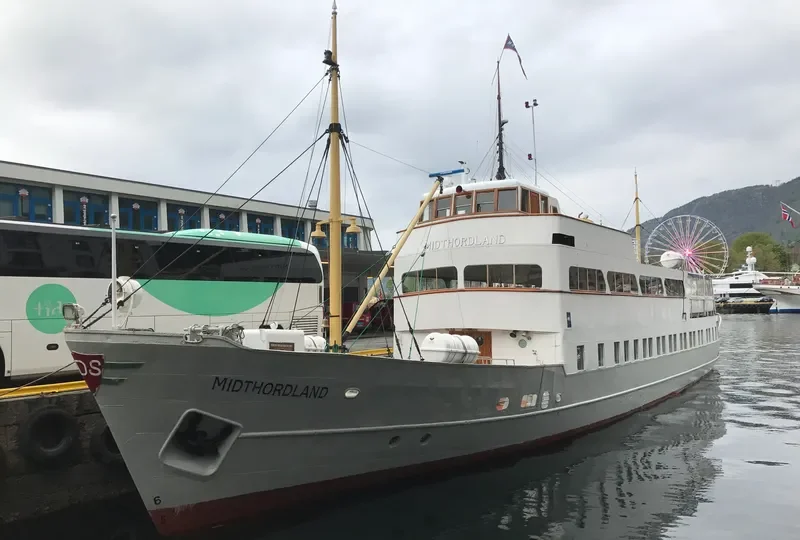 MIDTHORDLAND Passenger Ship IMO 5234539 photo 3