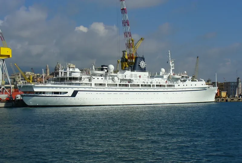 MONTE Passenger Ship IMO 5240904 photo 2
