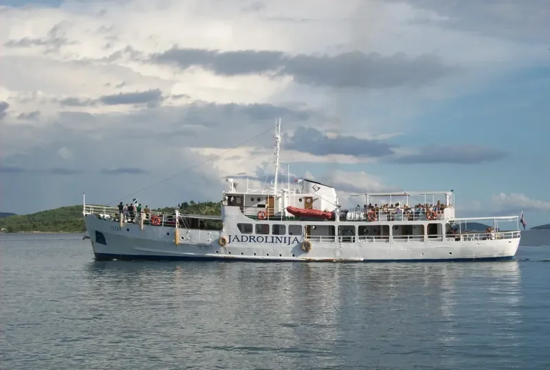 TIJAT Passenger Ship IMO 5261350 photo 4