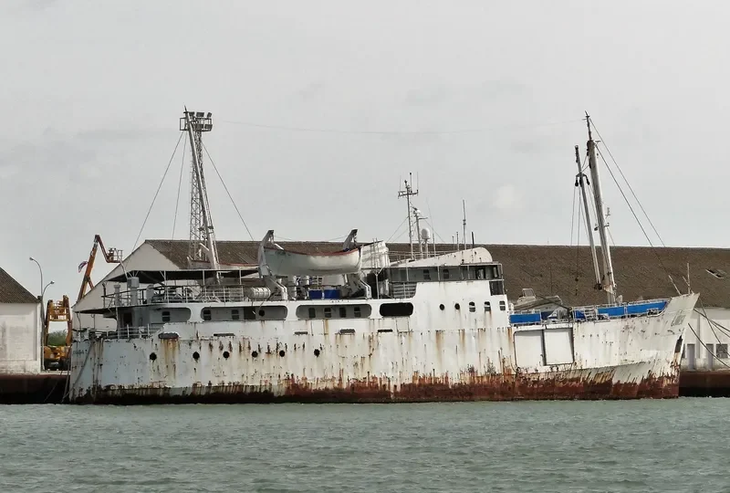 LOUISA Passenger Ship IMO 5264259 photo 4