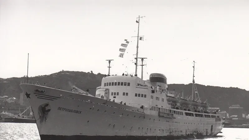 BOSPHOR Passenger Ship IMO 5276563 photo 3