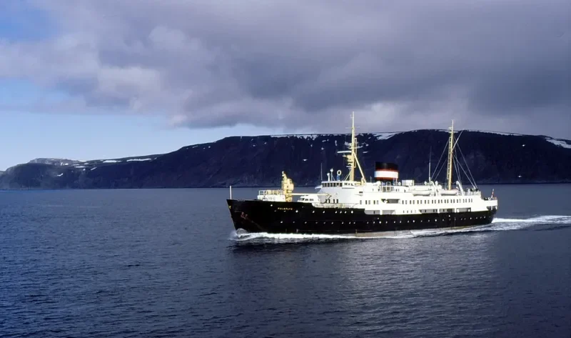 CARIBBEAN MERCY Passenger Ship IMO 5280930 photo 3