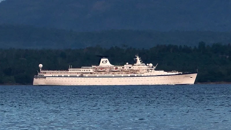 LISBOA Passenger Ship IMO 5282483 photo 5