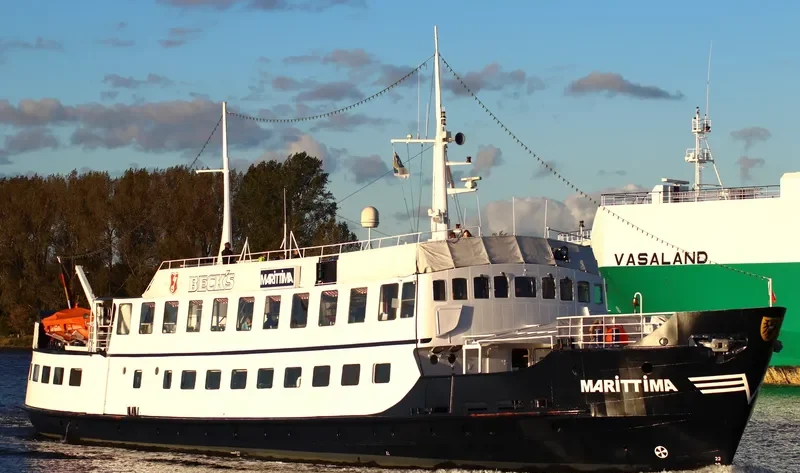 MARITTIMA Passenger Ship IMO 5315412 photo 9