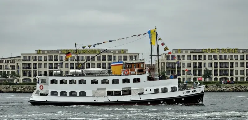 STADT KIEL Passenger Ship IMO 5337771 photo 7