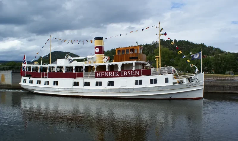 HENRIK IBSEN Passenger Ship IMO 5342673 photo 9