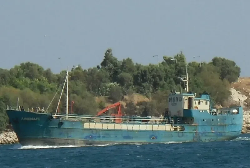 TRITONAS Tanker IMO 5352381 photo 6