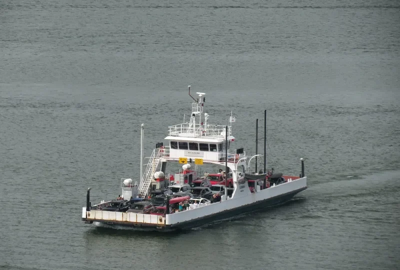 GLENORA Passenger Ship IMO 5358074 photo 2