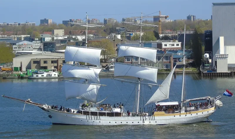 STEDEMAEGHT Passenger Ship IMO 5382415 photo 4