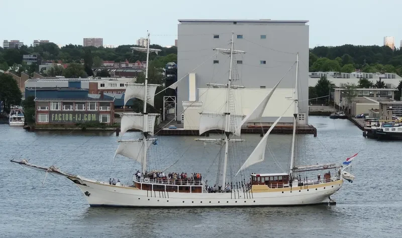 STEDEMAEGHT Passenger Ship IMO 5382415 photo 5