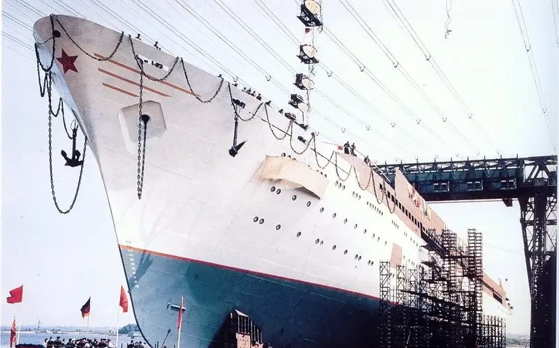 FRANK Passenger Ship IMO 5415901 photo 5
