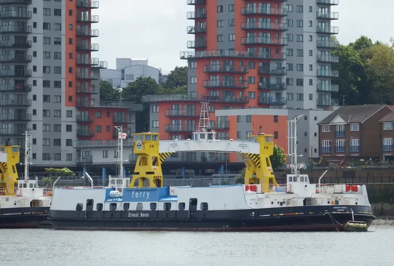 ERNEST BEVIN Ro-Ro IMO 5426998 photo 9