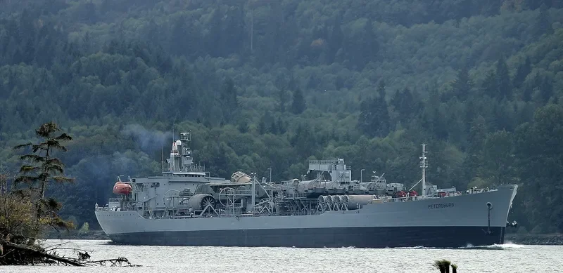 PETERSBURG Tanker IMO 6329044 photo 8