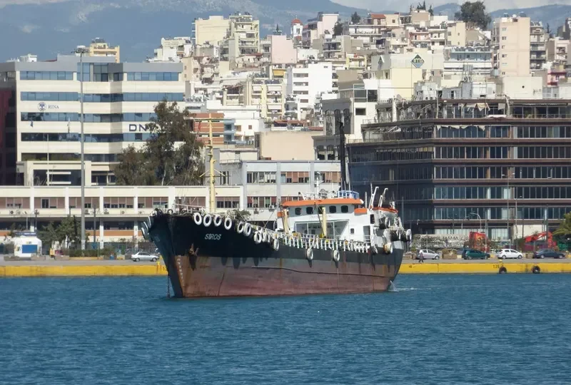 SERENA Tanker IMO 6400343 photo 5