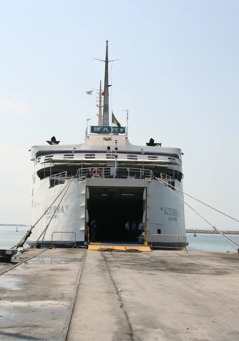 AZZURRA Ro-Ro IMO 6406373 photo 5