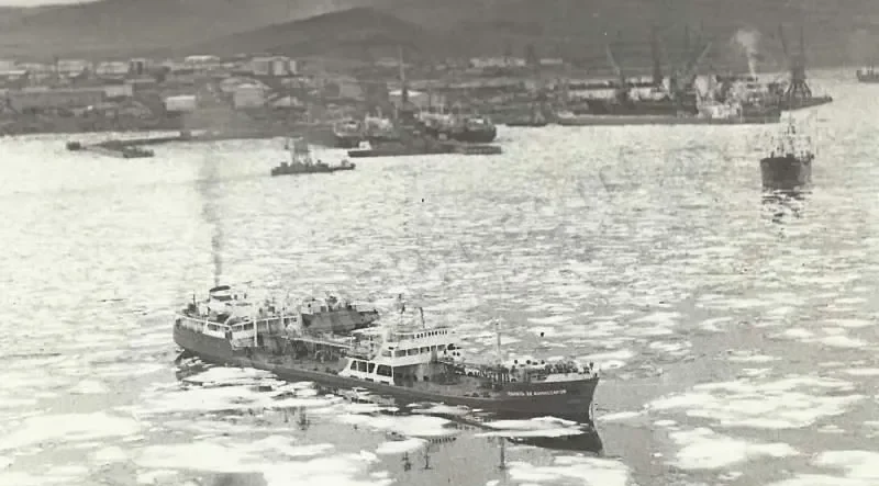 PAMYAT 26 KOMISSAROV Tanker IMO 6414887