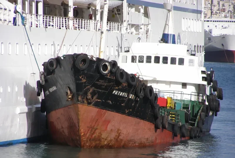 THEODOROS Tanker IMO 6421660 photo 4