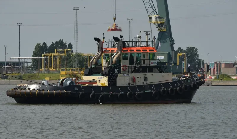 TUG 10 General Cargo IMO 6503523 photo 3
