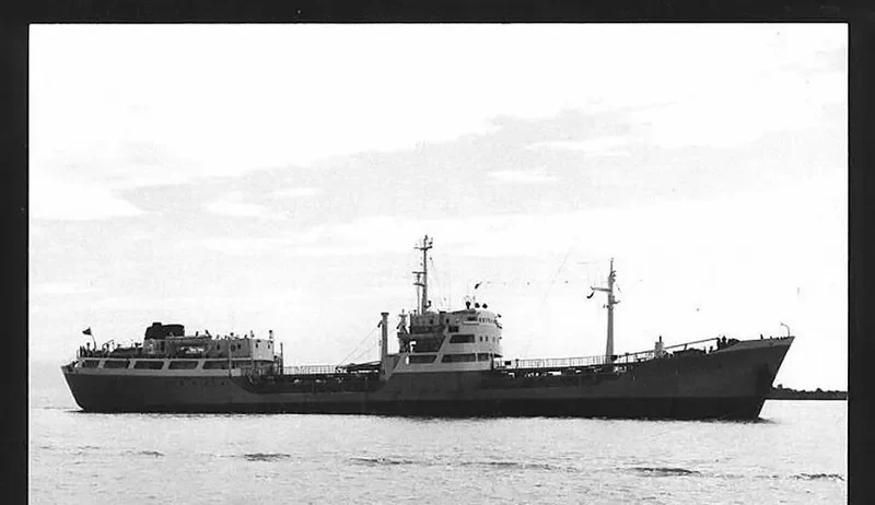 ALEKSEYEVKA Tanker IMO 6508535 photo 2