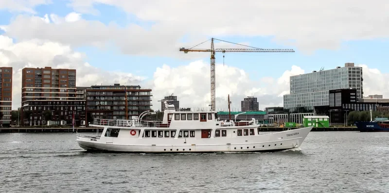 THALASSA Passenger Ship IMO 6514819 photo 4