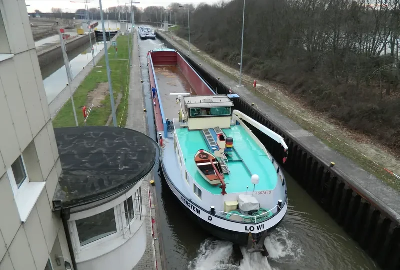LOWI General Cargo IMO 6600163 photo 10