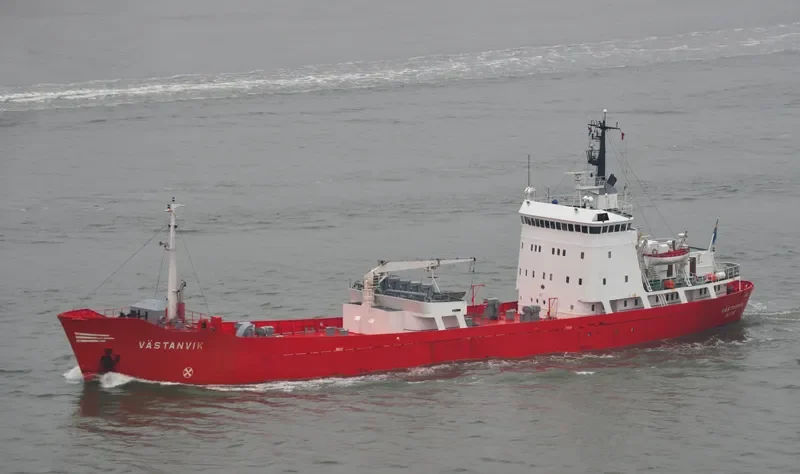 VASTANVIK General Cargo IMO 6600618 photo 6