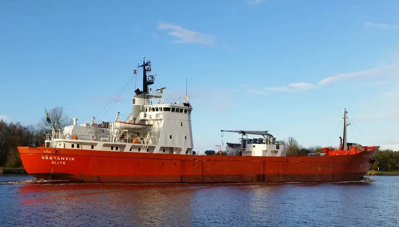 VASTANVIK General Cargo IMO 6600618 photo 8