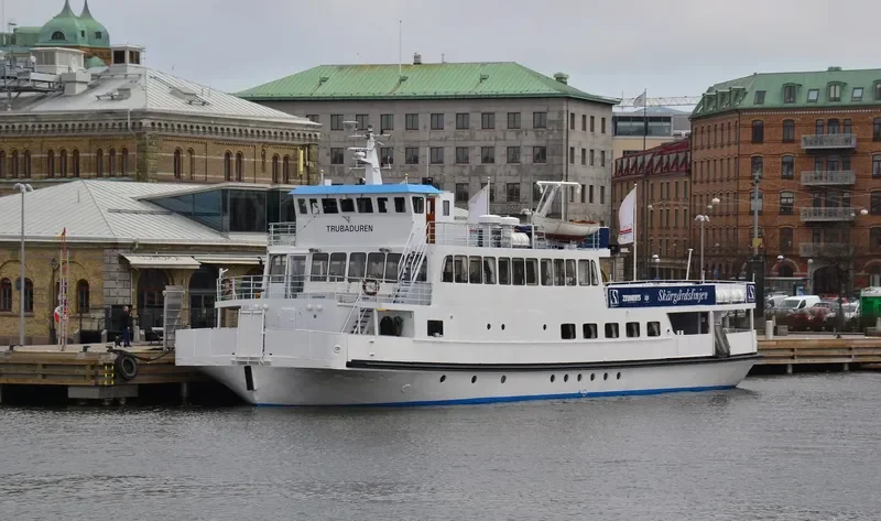 TRUBADUREN Passenger Ship IMO 6618811 photo 2