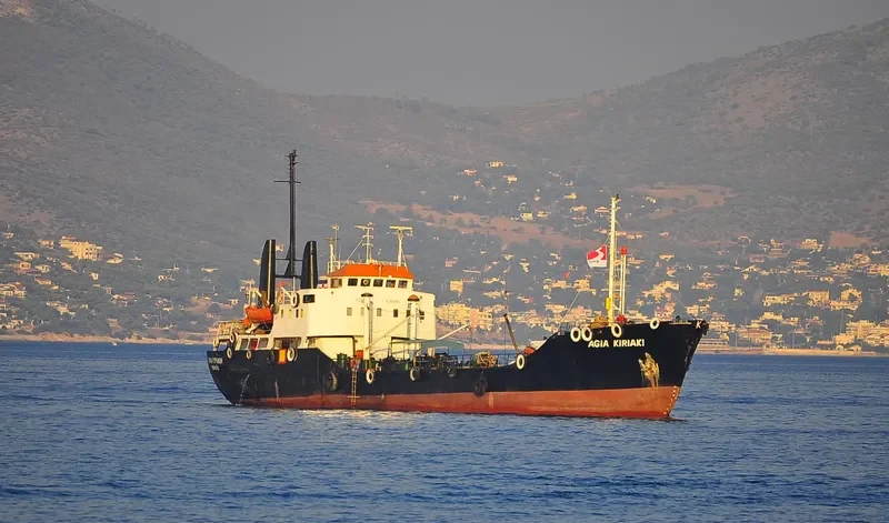 AGIA KYRIAKI Tanker IMO 6700901 photo 10