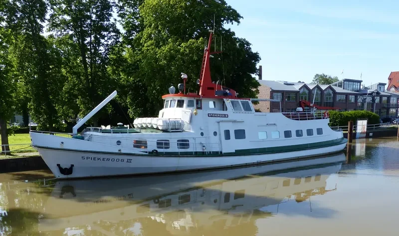 SPIEKEROOG III Passenger Ship IMO 6715102 photo 6