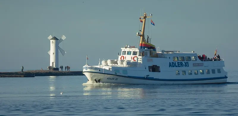 ADLER XI Passenger Ship IMO 6720834 photo 2