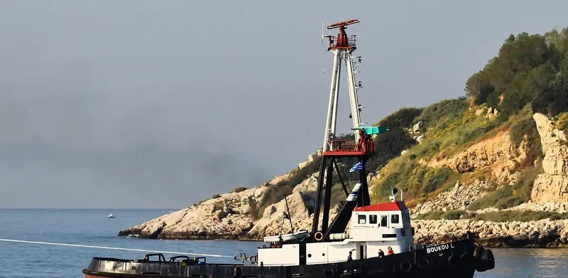 BOUKOU L Offshore Vessel IMO 6728575 photo 2