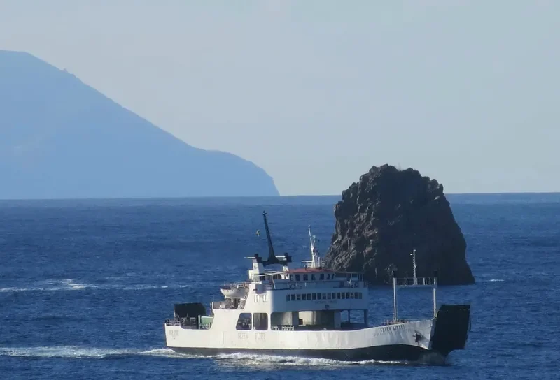 GREEN LIPARI Ro-Ro IMO 6800426