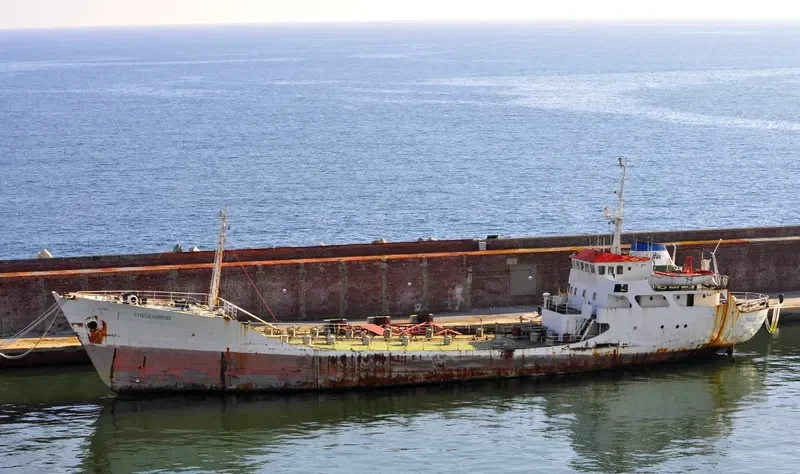 THEODOROS Tanker IMO 6807333 photo 2
