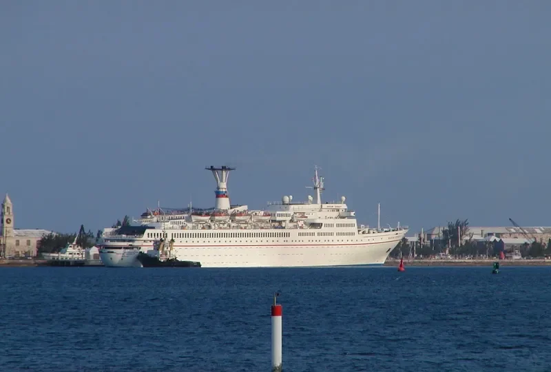 MAXIM M Passenger Ship IMO 6810627 photo 10