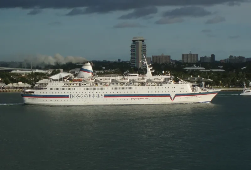 DISCOVERY SUN Ro-Ro IMO 6815158
