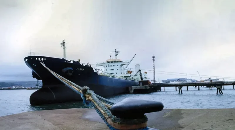 CUSIANA STAR Tanker IMO 6818899 photo 2